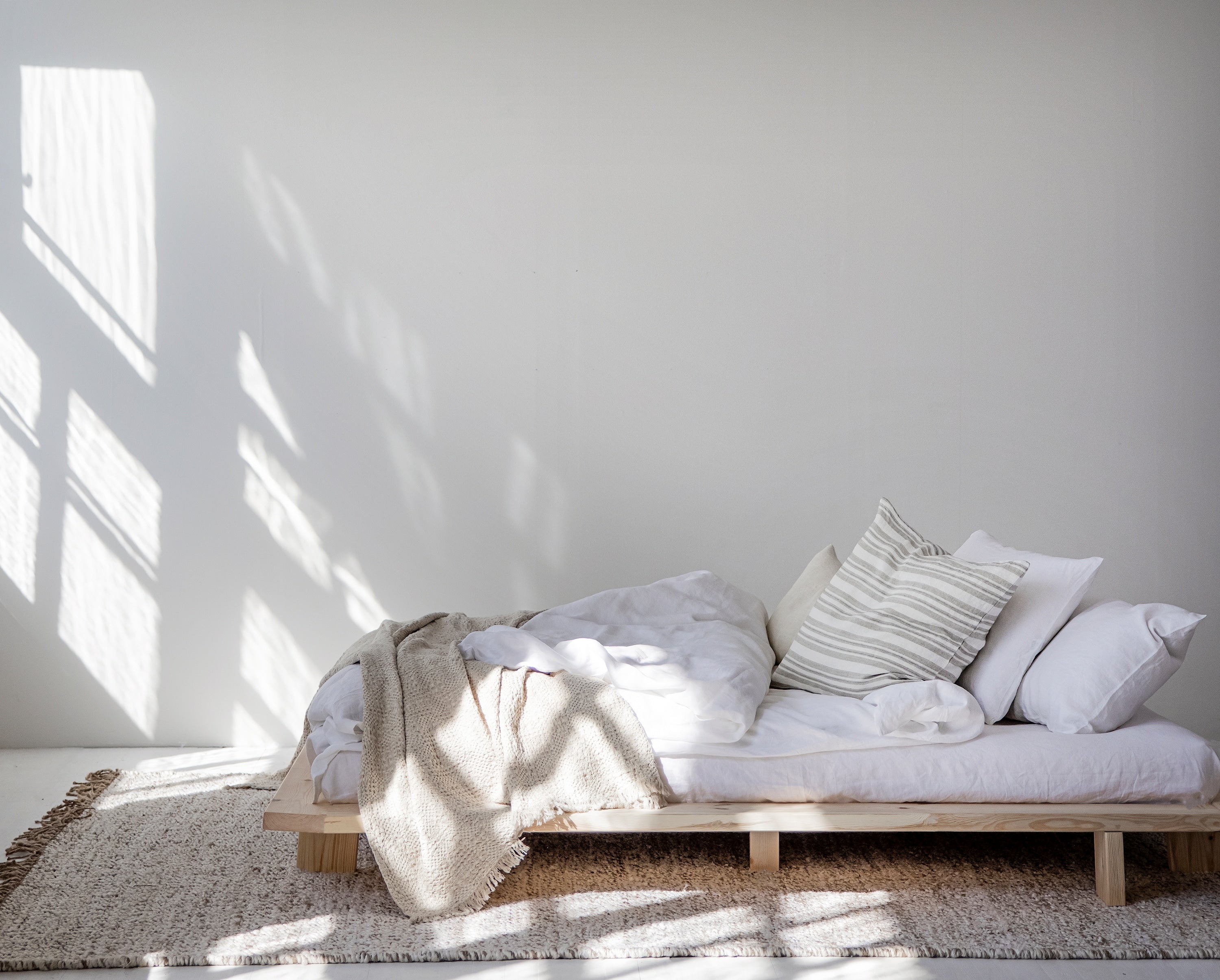 JAPAN BED RAW 160 X 200