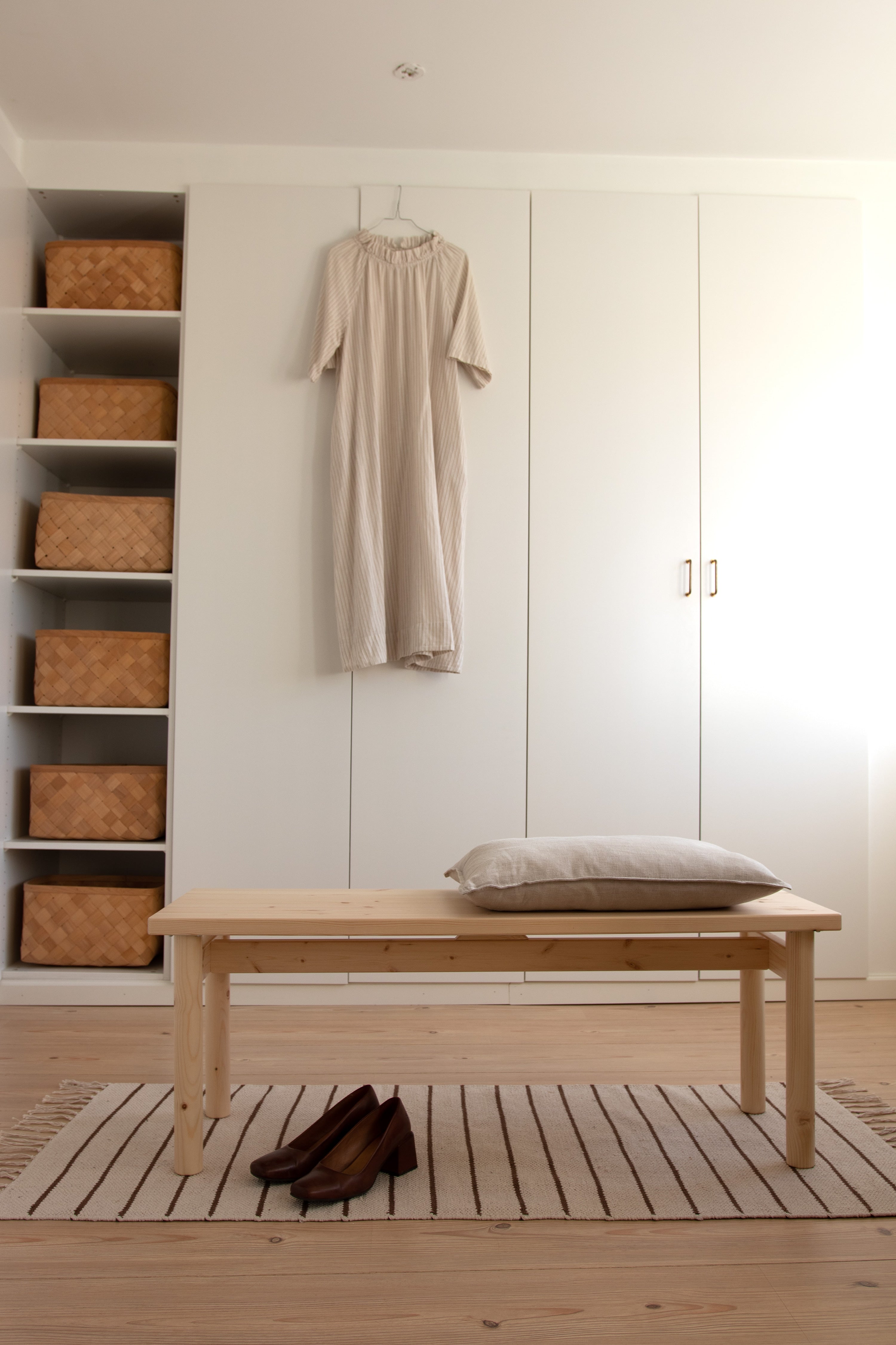 PACE BENCH CLEAR LACQUERED